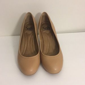 Beautiful Sofft nude high heels - real leather